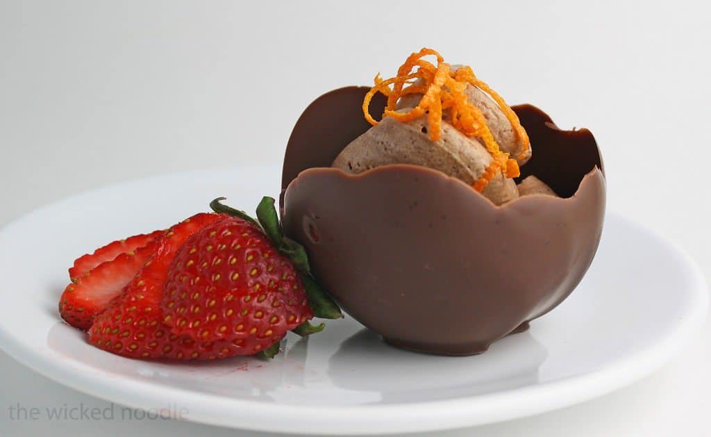chocolate-cups-wm-2524-x-1552
