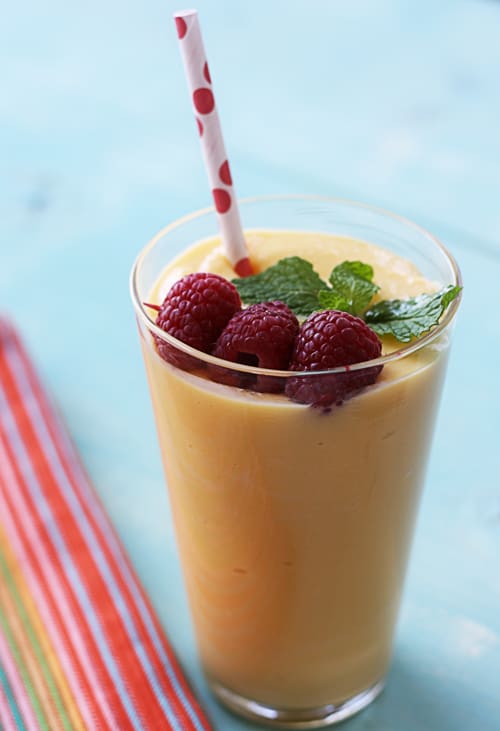 peach mango lassi
