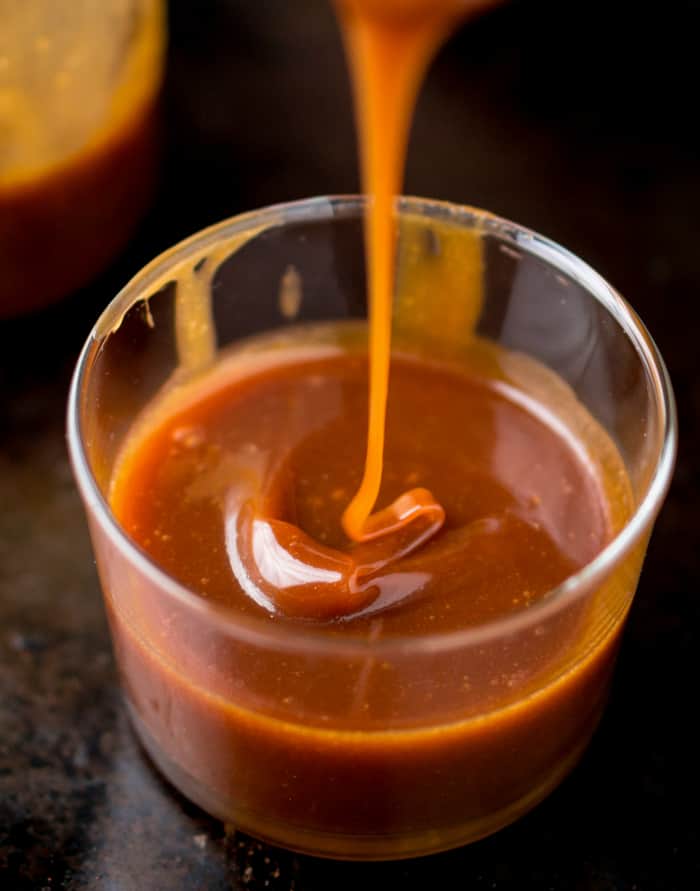 Homemade Easy Caramel Sauce (Salted & Unsalted)