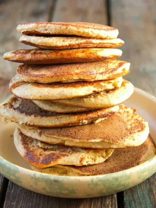 Easy Oatmeal Pancakes Recipe