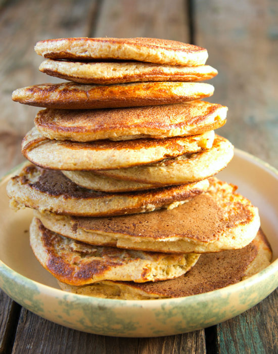 Easy Oatmeal Pancakes Recipe