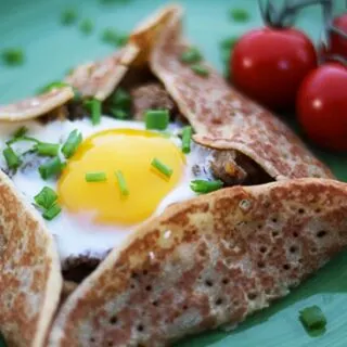 Sunny Side Up Egg Crepes Recipe
