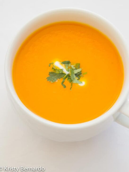 healthy carrot ginger soup