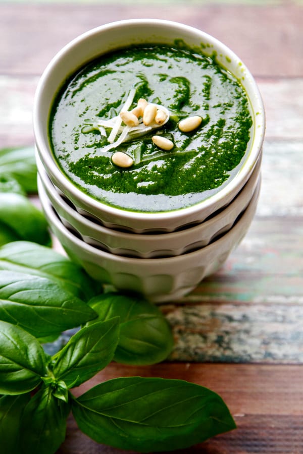 pesto can be turned into a fast, delicious dinner or appetizer in no time! Includes recipe plus downloadable pdf for 25 things to make with pesto! | www.thewickednoodle.com | @thewickednoodle