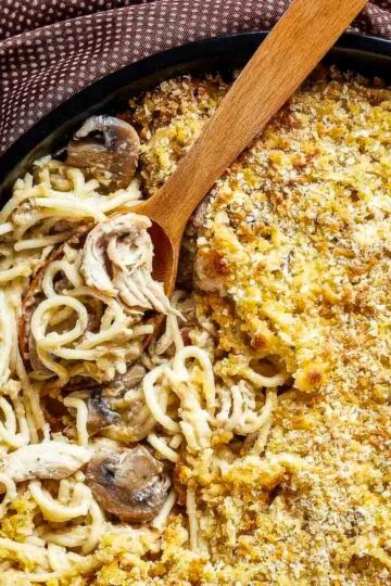 The BEST Turkey Tetrazzini (with Parmesan-Panko Topping)