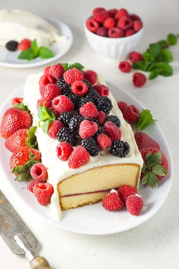 Lemon Cream Cheese Pound Cake With Fresh Berries • The Wicked Noodle