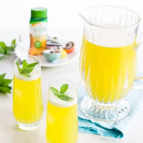 Fresh Pineapple Water with Mint - fresh pineapple, water. a little sweetener and fresh mint! It's so refreshing, healthy and everyone loves it!
