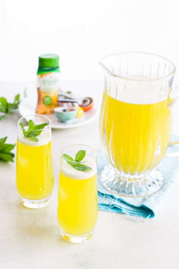 Pineapple Water with Mint
