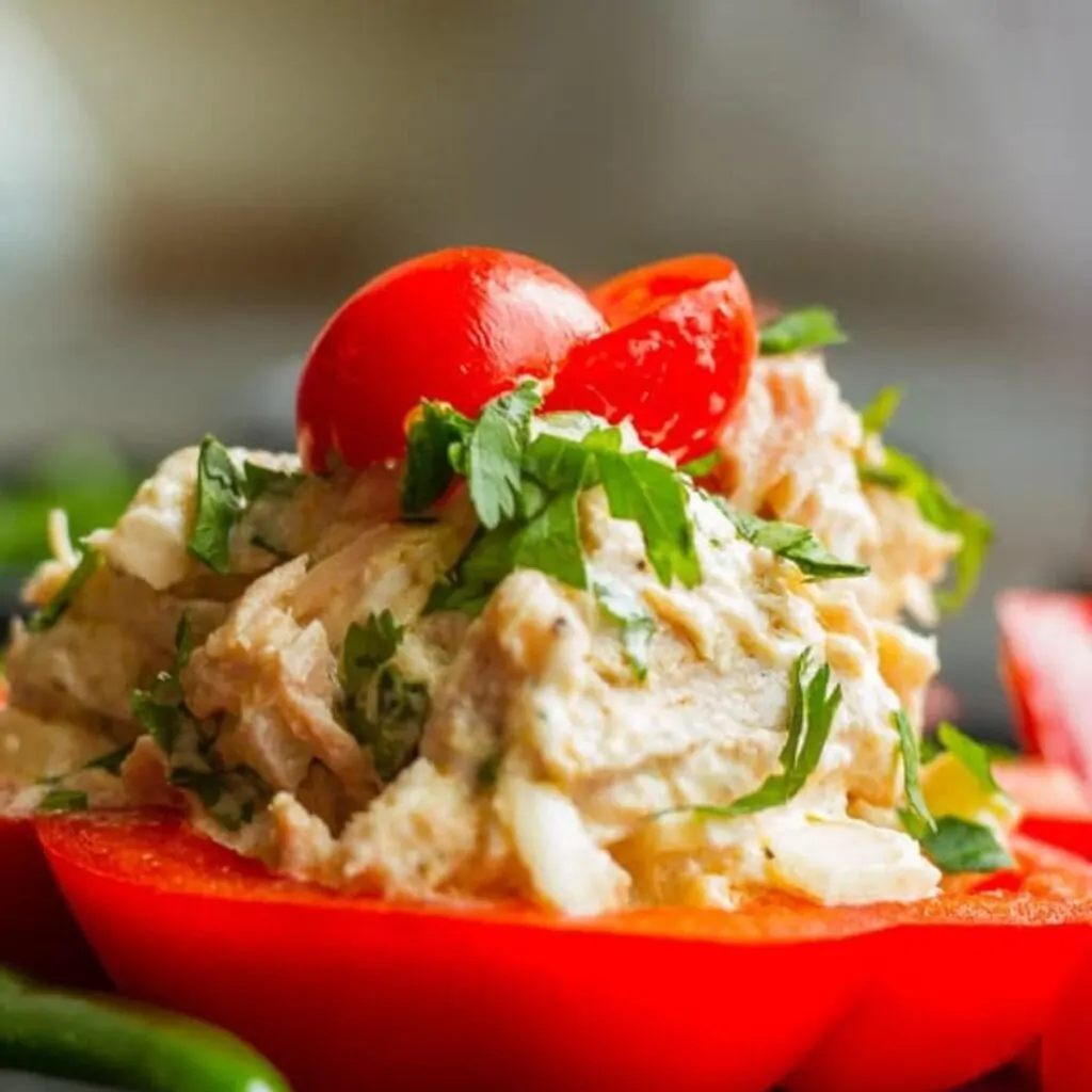 Spicy Tuna Salad with Bell Peppers Spicy Tuna Salad With Bell Peppers And Tomatoes