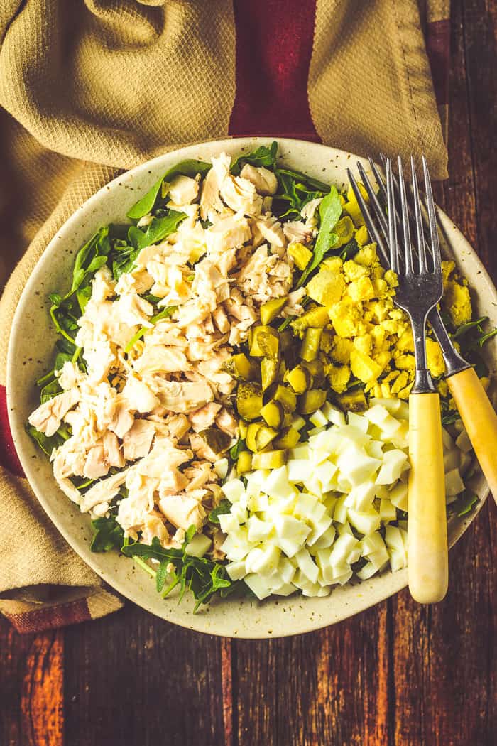 Spinach, Egg & Dill Pickle Salad with Chicken