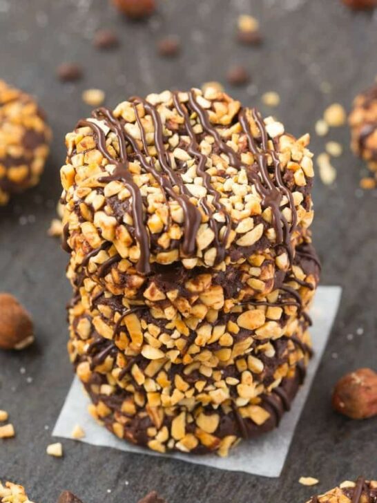 No-Bake Chocolate Hazelnut Cookies plus more great recipes for keto cookies!