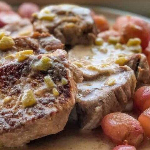 Easy Pork Chops & Creamy Green Chile Sauce