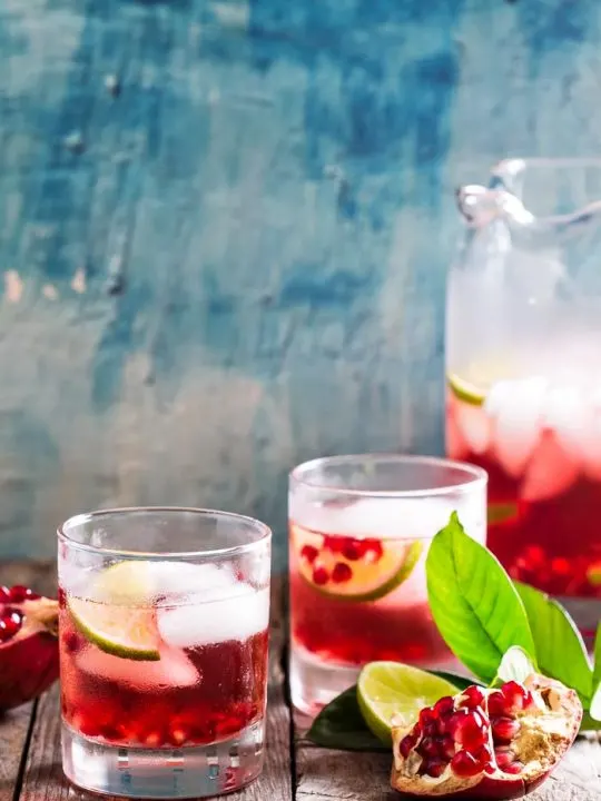 How To Make Pomegranate Margarita Cocktails