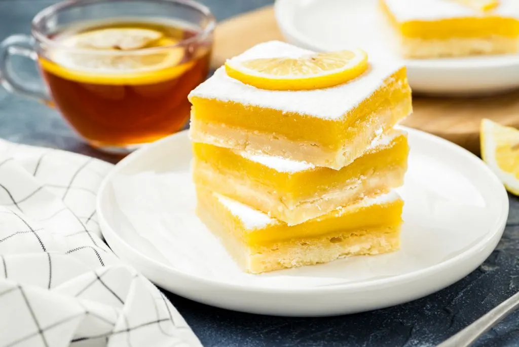 Easy Lemon Bars Recipe