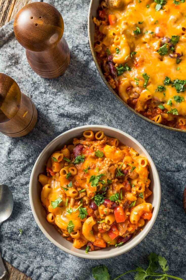 Easy One-Pot Chili Mac And Cheese • The Wicked Noodle