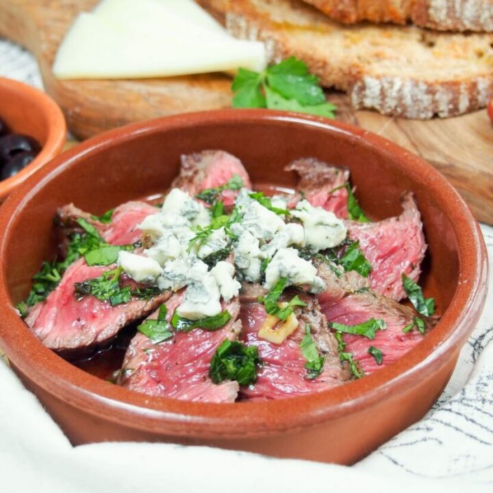 White Wine Marinated Steak with Blue Cheese