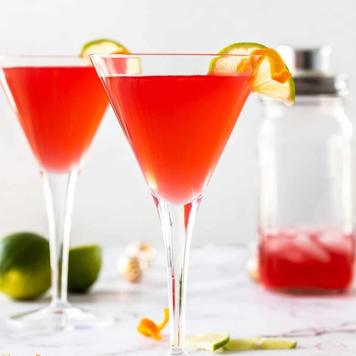 31 Festive Holiday Cocktails
