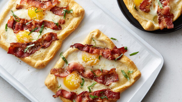22 Crescent Roll Breakfast Recipes