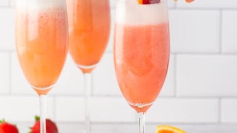 Easy Strawberry Mimosa Recipe