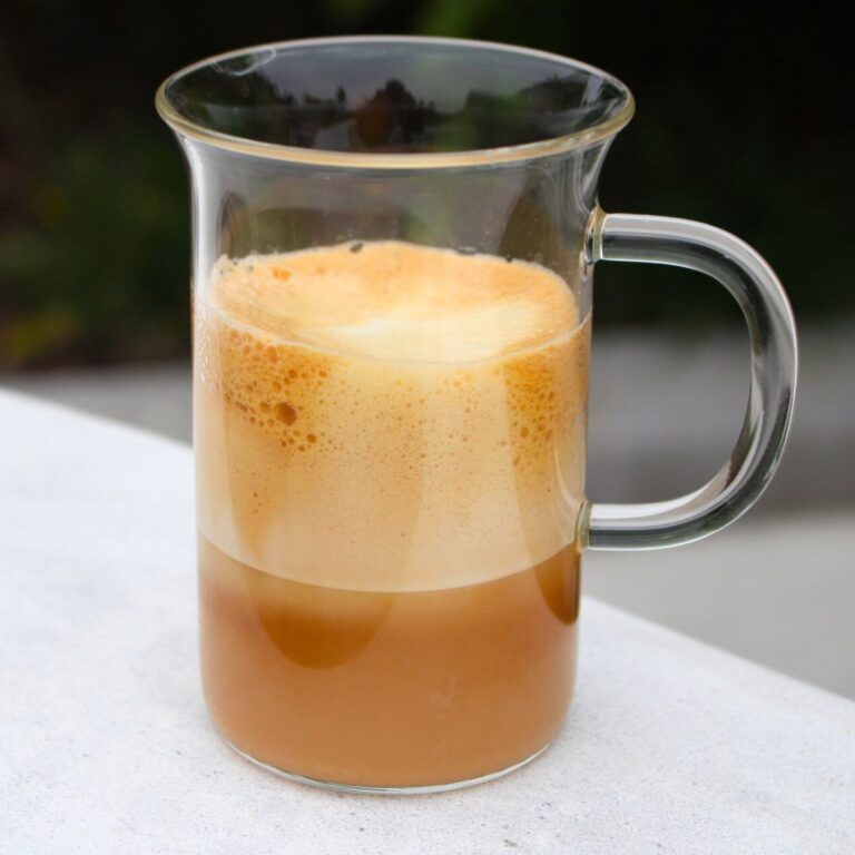 Olive Oil Coffee (Copycat Starbucks Oleato Caffè Latte) • The Wicked Noodle