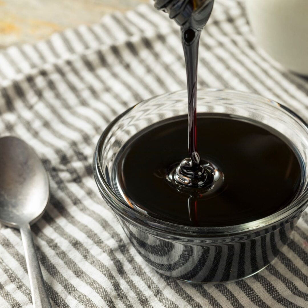 Molasses Substitutes • The Wicked Noodle