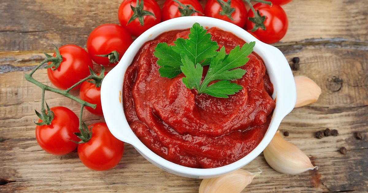 Tomato Paste Substitutes • The Wicked Noodle
