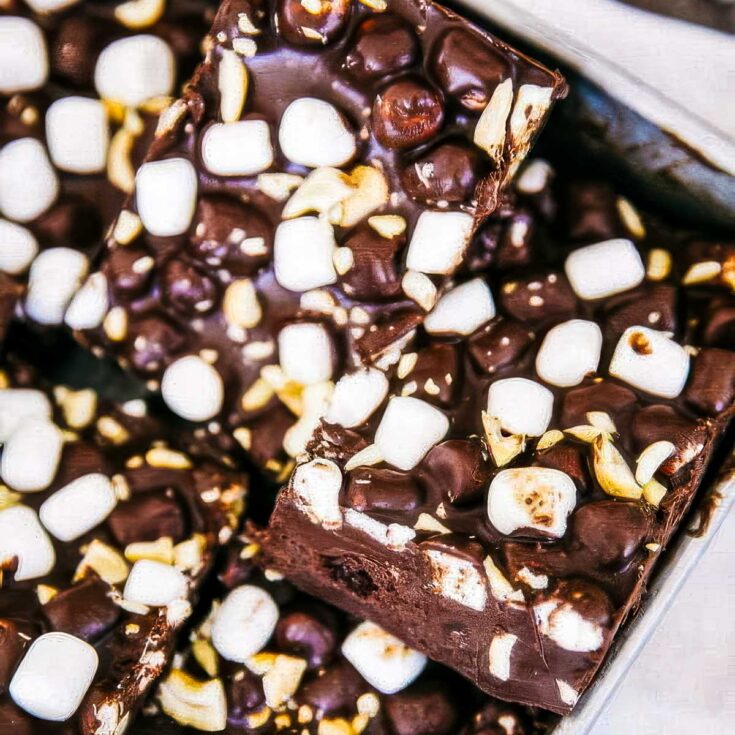 No-Bake Rocky Road Bars with Cashews
