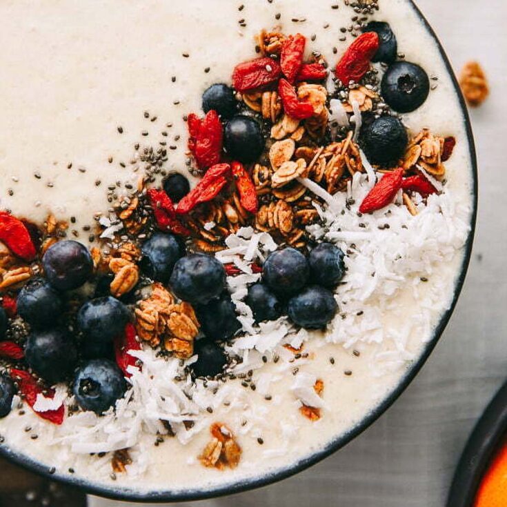 Coconut Smoothie Bowl